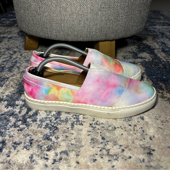 Dolce Vita Summa Multicolor Slip-On Sneakers Size 8 - Picture 1 of 9